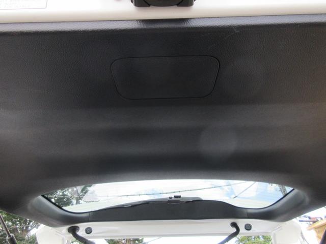 ヴォクシー ＺＳ　煌　禁煙車　トヨタセーフティーセンス　両側パワースライドドア　純正ナビ　ＢｅｓｔＳｔａｇｅ　フルセグＴＶ　クルーズコントロール　アイドリングストップ　ＬＥＤヘッドライト　オートライト　オートハイビーム（47枚目）