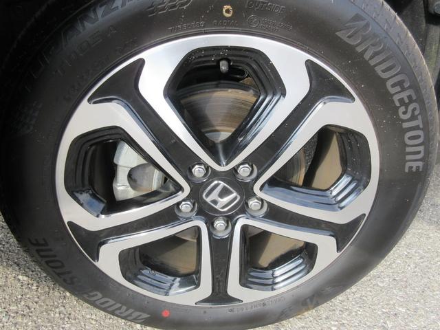 ヴェゼル ハイブリッドＺ・ホンダセンシング　ホンダセンシング　バックカメラ　レーダークルーズコントロール　純正ナビ　Ｂｌｕｅｔｏｏｔｈ　フルセグ　ハーフレザーシート　シートヒーター　フロントドライブレコーダー　ＬＥＤヘッドライト　オートライト（15枚目）