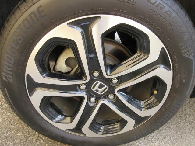 ヴェゼル ハイブリッドＺ・ホンダセンシング　ホンダセンシング　バックカメラ　レーダークルーズコントロール　純正ナビ　Ｂｌｕｅｔｏｏｔｈ　フルセグ　ハーフレザーシート　シートヒーター　フロントドライブレコーダー　ＬＥＤヘッドライト　オートライト（17枚目）
