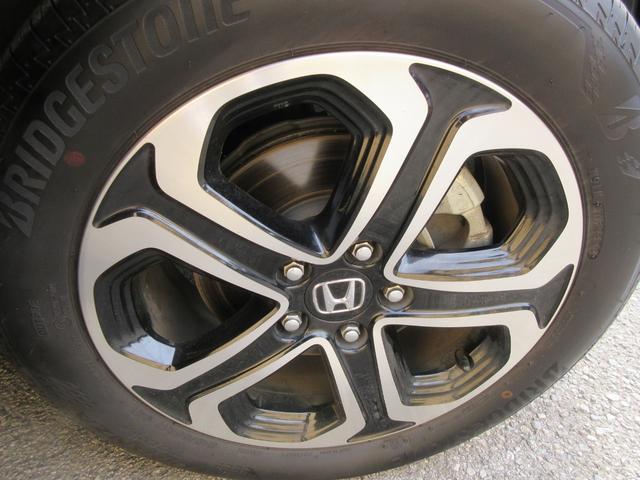 ヴェゼル ハイブリッドＺ・ホンダセンシング　ホンダセンシング　バックカメラ　レーダークルーズコントロール　純正ナビ　Ｂｌｕｅｔｏｏｔｈ　フルセグ　ハーフレザーシート　シートヒーター　フロントドライブレコーダー　ＬＥＤヘッドライト　オートライト（18枚目）