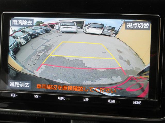 エスクァイア Ｘｉ　後席フリップダウンモニター　トヨタセーフティーセンス　両側パワースライドドア　クルーズコントロール　バックカメラ　純正ナビ　Ｂｌｕｅｔｏｏｔｈ　アイドリングストップ　ＬＥＤヘッドライト　オートライト（5枚目）