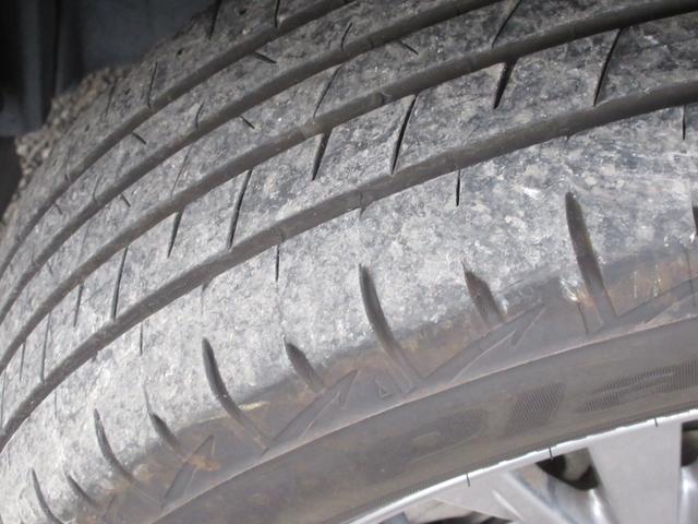 エスクァイア Ｇｉ　フリップダウンモニター　クルーズコントロール　両側パワースライドドア　純正ＳＤナビ　Ｂｌｕｅｔｏｏｔｈ　フルセグ　シートヒーター　アイドリングストップ　バックカメラ　ＬＥＤヘッドライト　オートライト（32枚目）