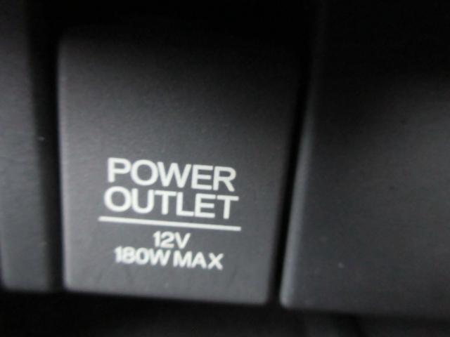 オデッセイ アブソルート・ＥＸ　ホンダセンシング　両側パワースライドドア　アラウンドビューモニター　純正ナビ　Ｂｌｕｅｔｏｏｔｈ　フルセグＴＶ　運転席パワーシート　ハーフレザーシート　レーダークルーズコントロール　ＬＥＤヘッドライト（29枚目）