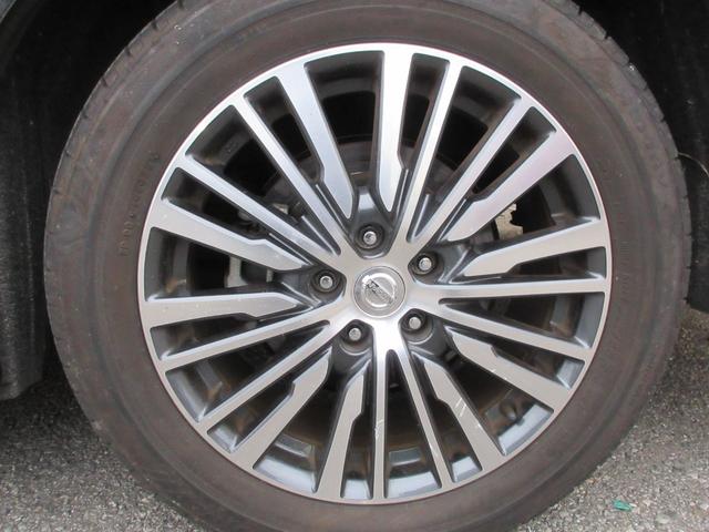 エルグランド 250ハイウェイスターS 禁煙車 後席フリップダウンモニター 両側パワースライドドア 純正SDナビ Bluetooth クルーズコントロール ハーフレザーシート フロントドライブレコーダー LEDヘッドライト オートライト(16枚目)