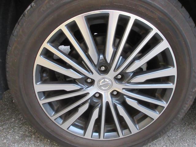 エルグランド 250ハイウェイスターS 禁煙車 後席フリップダウンモニター 両側パワースライドドア 純正SDナビ Bluetooth クルーズコントロール ハーフレザーシート フロントドライブレコーダー LEDヘッドライト オートライト(17枚目)