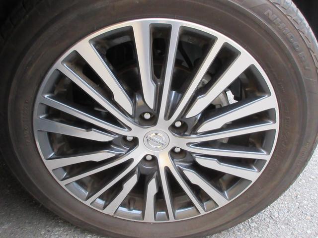エルグランド 250ハイウェイスターS 禁煙車 後席フリップダウンモニター 両側パワースライドドア 純正SDナビ Bluetooth クルーズコントロール ハーフレザーシート フロントドライブレコーダー LEDヘッドライト オートライト(18枚目)