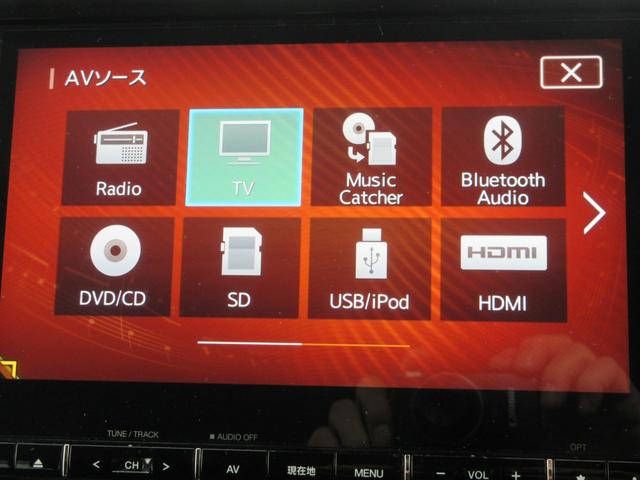 デリカD:5 アーバンギア G 4WD アラウンドビューモニター 両側パワースライドドア 純正ナビ Bluetooth フルセグTV レーダークルーズコントロール 衝突軽減ブレーキ アイドリングストップ ステアリングリモコン ETC(4枚目)