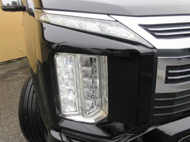 デリカD:5 アーバンギア G 4WD アラウンドビューモニター 両側パワースライドドア 純正ナビ Bluetooth フルセグTV レーダークルーズコントロール 衝突軽減ブレーキ アイドリングストップ ステアリングリモコン ETC(13枚目)