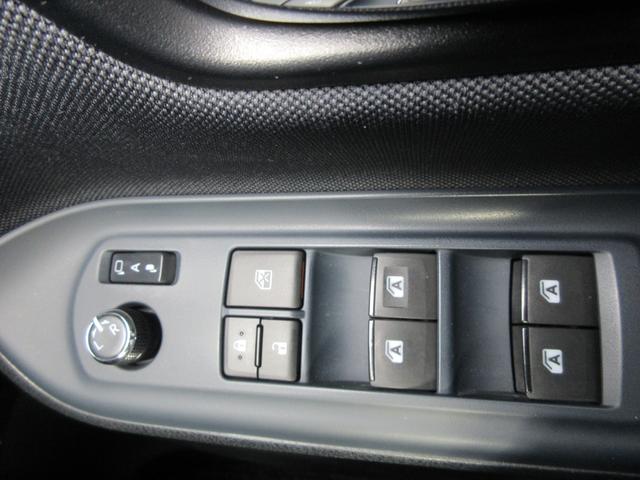 ヴォクシー ＺＳ　煌　後席フリップダウンモニター　両側パワースライドドア　バックカメラ　アルパインＳＤナビ　Ｂｌｕｅｔｏｏｔｈ　アイドリングストップ　ＬＥＤヘッドライト　オートライト　フロントドライブレコーダー　ＥＴＣ（22枚目）