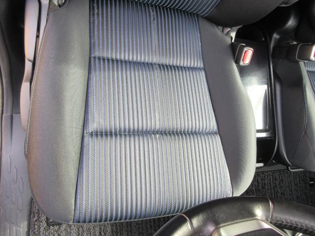 ヴォクシー ＺＳ　煌　後席フリップダウンモニター　両側パワースライドドア　バックカメラ　アルパインＳＤナビ　Ｂｌｕｅｔｏｏｔｈ　アイドリングストップ　ＬＥＤヘッドライト　オートライト　フロントドライブレコーダー　ＥＴＣ（30枚目）