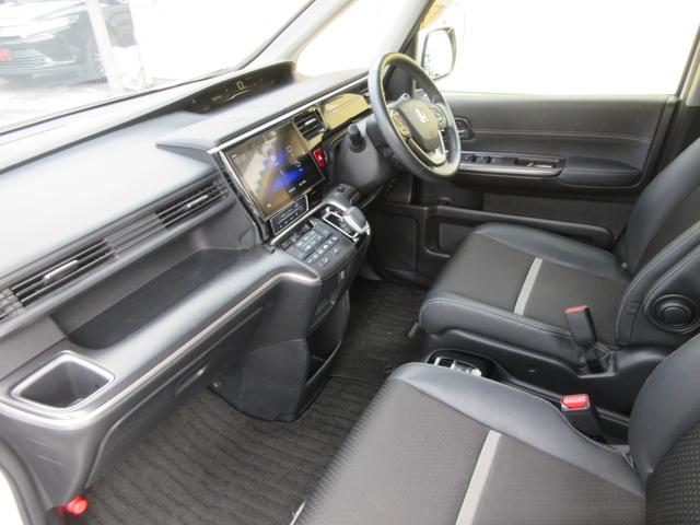 ステップワゴンスパーダ スパーダハイブリッド G・EX ホンダセンシング 後席フリップダウンモニター ホンダセンシング アラウンドビューモニター 純正ナビ Bluetooth レーダークルーズコントロール シートヒーター クリアランスソナー LEDヘッドライト オートライト(43枚目)