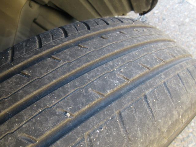 シエンタ ハイブリッドＧ　トヨタセーフティーセンス　バックカメラ　両側パワースライドドア　純正ナビ　Ｂｌｕｅｔｏｏｔｈ　フルセグＴＶ　ステアリングリモコン　ＬＥＤヘッドライト　オートライト　オートハイビーム　ビルトインＥＴＣ（19枚目）