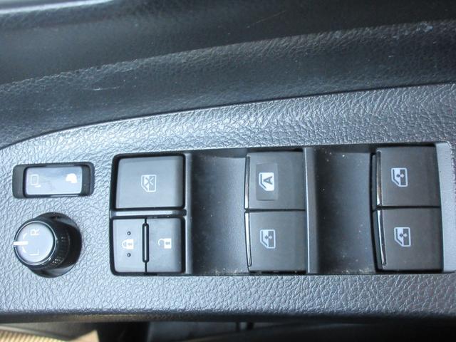 シエンタ ハイブリッドＧ　トヨタセーフティーセンス　バックカメラ　両側パワースライドドア　純正ナビ　Ｂｌｕｅｔｏｏｔｈ　フルセグＴＶ　ステアリングリモコン　ＬＥＤヘッドライト　オートライト　オートハイビーム　ビルトインＥＴＣ（21枚目）