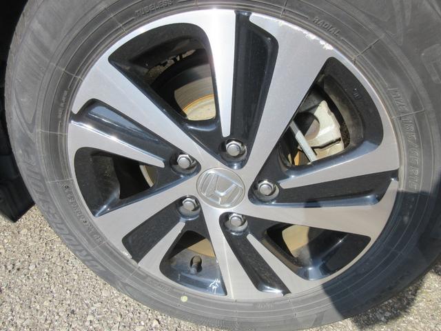 フリードハイブリッド ハイブリッド・Ｇホンダセンシング　ホンダセンシング　両側パワースライドドア　バックカメラ　ストラーダナビ　Ｂｌｕｅｔｏｏｔｈ　フルセグＴＶ　レーダークルーズコントロール　ハーフレザーシート　ＬＥＤヘッドライト　オートライト　ＥＴＣ（16枚目）