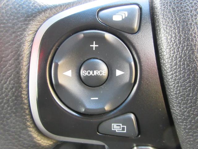 ステップワゴンスパーダ スパーダハイブリッド　Ｇ・ＥＸ　ホンダセンシング　ワンオーナー　ホンダセンシング　レーダークルーズコントロール　バックカメラ　両側パワースライドドア　純正ナビ　Ｂｌｕｅｔｏｏｔｈ　フルセグＴＶ　シートヒーター　ハーフレザーシート　ＬＥＤヘッドライト（9枚目）