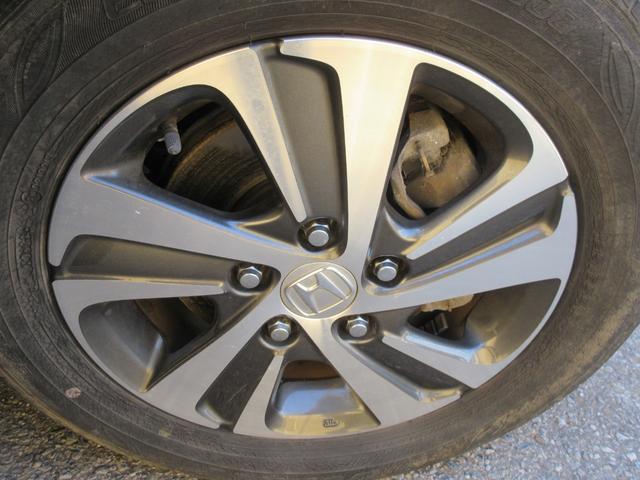 フリードハイブリッド ハイブリッド・Ｇホンダセンシング　４ＷＤ　ホンダセンシング　レーダークルーズコントロール　両側パワースライドドア　純正ナビ　Ｂｌｕｅｔｏｏｔｈ　クリアランスソナー　ハーフレザーシート　ＬＥＤヘッドライト　オートライト　ビルトインＥＴＣ（18枚目）