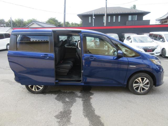 フリードハイブリッド ハイブリッド・Ｇホンダセンシング　４ＷＤ　ホンダセンシング　レーダークルーズコントロール　両側パワースライドドア　純正ナビ　Ｂｌｕｅｔｏｏｔｈ　クリアランスソナー　ハーフレザーシート　ＬＥＤヘッドライト　オートライト　ビルトインＥＴＣ（71枚目）