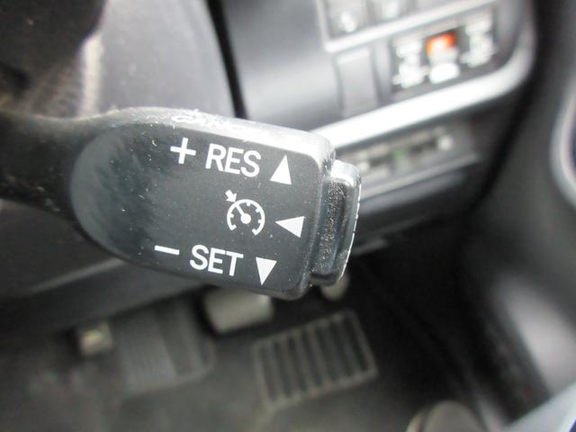 ヴォクシー ZS 煌 トヨタセーフティーセンス 両側パワースライドドア クルーズコントロール 純正ナビ Bluetooth フルセグTV クリアランスソナー アイドリングストップ LEDヘッドライト オートハイビーム(24枚目)