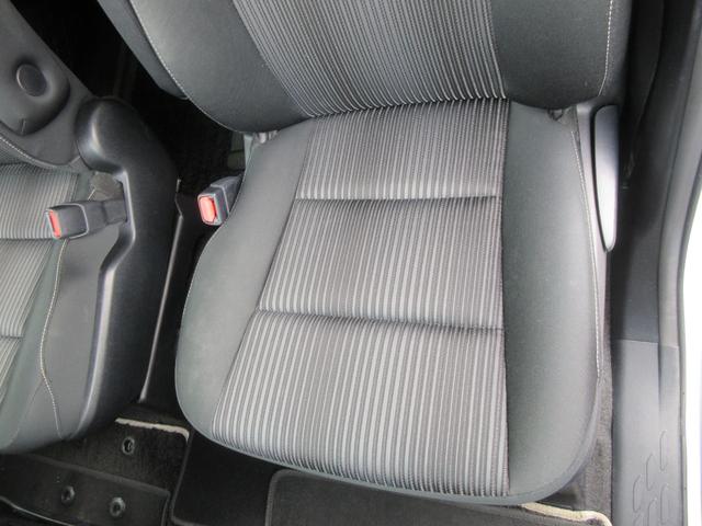 ヴォクシー ZS 煌 トヨタセーフティーセンス 両側パワースライドドア クルーズコントロール 純正ナビ Bluetooth フルセグTV クリアランスソナー アイドリングストップ LEDヘッドライト オートハイビーム(38枚目)