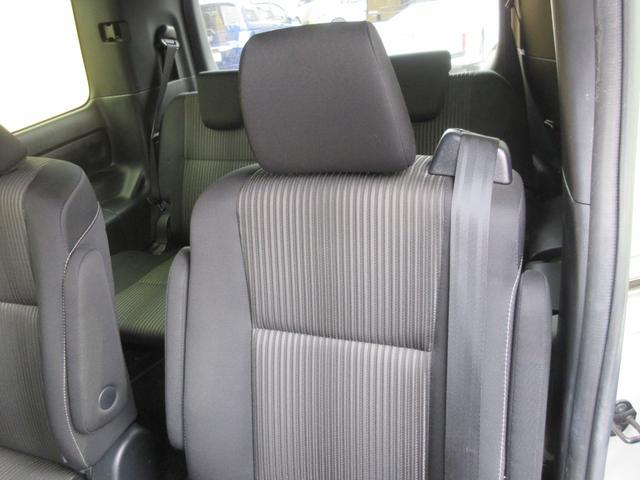 ヴォクシー ZS 煌 トヨタセーフティーセンス 両側パワースライドドア クルーズコントロール 純正ナビ Bluetooth フルセグTV クリアランスソナー アイドリングストップ LEDヘッドライト オートハイビーム(45枚目)