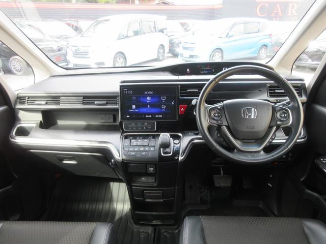 ステップワゴンスパーダ スパーダハイブリッド　Ｇ・ＥＸ　ホンダセンシング　後席フリップダウンモニター　ホンダセンシング　アラウンドビューモニター　両側パワースライドドア　純正ナビ　Ｂｌｕｅｔｏｏｔｈ　フルセグＴＶ　レーダークルーズコントロール　ハーフレザーシート　ＥＴＣ（3枚目）