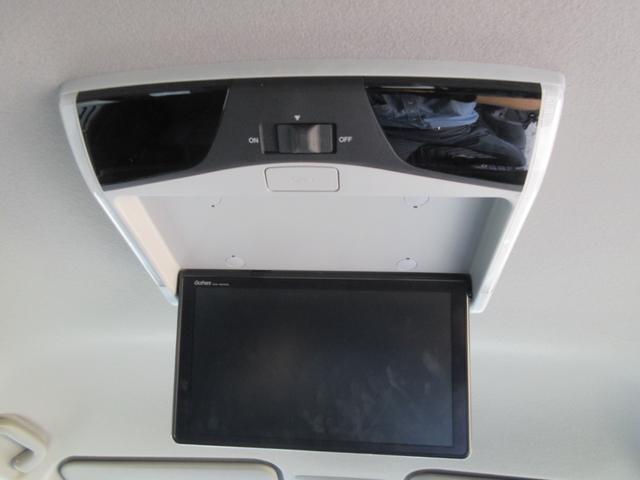 ステップワゴンスパーダ スパーダハイブリッド　Ｇ・ＥＸ　ホンダセンシング　後席フリップダウンモニター　ホンダセンシング　アラウンドビューモニター　両側パワースライドドア　純正ナビ　Ｂｌｕｅｔｏｏｔｈ　フルセグＴＶ　レーダークルーズコントロール　ハーフレザーシート　ＥＴＣ（6枚目）