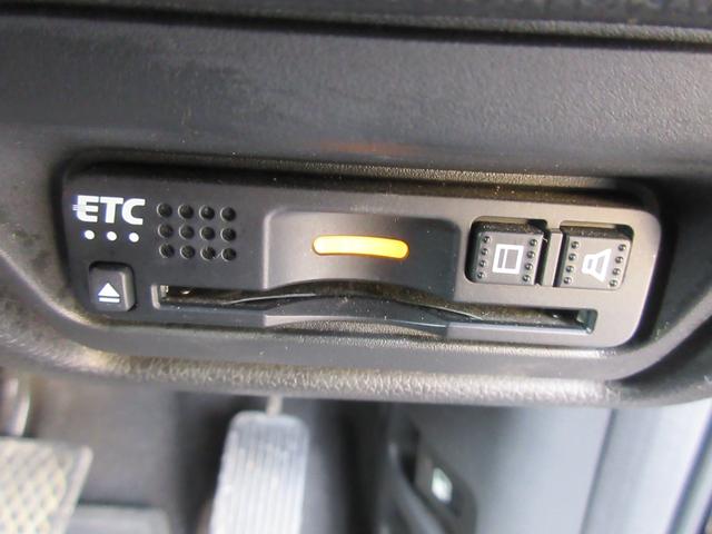 ステップワゴンスパーダ スパーダハイブリッド　Ｇ・ＥＸ　ホンダセンシング　後席フリップダウンモニター　ホンダセンシング　アラウンドビューモニター　両側パワースライドドア　純正ナビ　Ｂｌｕｅｔｏｏｔｈ　フルセグＴＶ　レーダークルーズコントロール　ハーフレザーシート　ＥＴＣ（21枚目）