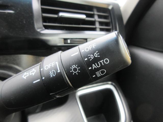 ステップワゴンスパーダ スパーダハイブリッド　Ｇ・ＥＸ　ホンダセンシング　後席フリップダウンモニター　ホンダセンシング　アラウンドビューモニター　両側パワースライドドア　純正ナビ　Ｂｌｕｅｔｏｏｔｈ　フルセグＴＶ　レーダークルーズコントロール　ハーフレザーシート　ＥＴＣ（27枚目）