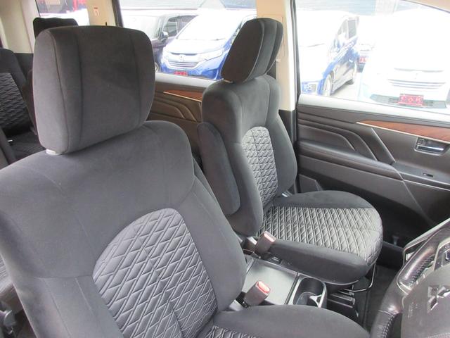 デリカD:5 G パワーパッケージ 4WD 後席フリップダウンモニター 両側パワースライドドア 純正ナビ Bluetooth 衝突軽減ブレーキ レーダークルーズコントロール パワーシート パワーバックドア バックカメラ シートヒーター(40枚目)