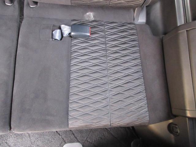 デリカD:5 G パワーパッケージ 4WD 後席フリップダウンモニター 両側パワースライドドア 純正ナビ Bluetooth 衝突軽減ブレーキ レーダークルーズコントロール パワーシート パワーバックドア バックカメラ シートヒーター(60枚目)