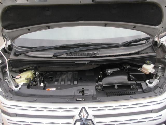 デリカD:5 G パワーパッケージ 4WD 後席フリップダウンモニター 両側パワースライドドア 純正ナビ Bluetooth 衝突軽減ブレーキ レーダークルーズコントロール パワーシート パワーバックドア バックカメラ シートヒーター(80枚目)