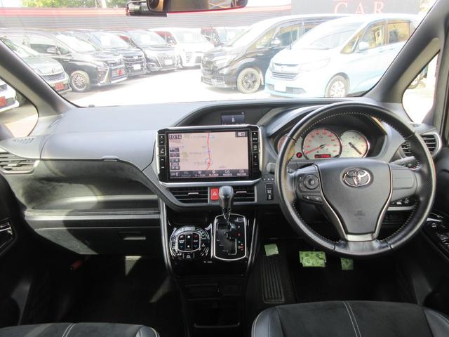 ヴォクシー ZS G’s 後席フリップダウンモニター バックカメラ アルパインSDナビ Bluetooth フルセグTV 両側パワースライドドア トヨタセーフティーセンス アイドリングストップ ハーフレザーシート 前後ドラレコ(3枚目)