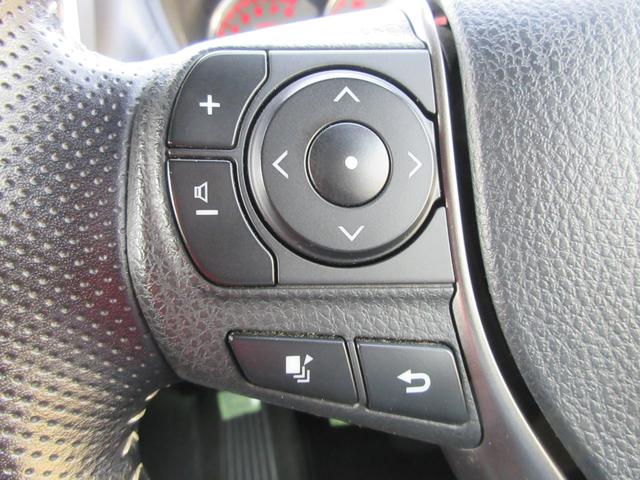 ヴォクシー ZS G’s 後席フリップダウンモニター バックカメラ アルパインSDナビ Bluetooth フルセグTV 両側パワースライドドア トヨタセーフティーセンス アイドリングストップ ハーフレザーシート 前後ドラレコ(10枚目)