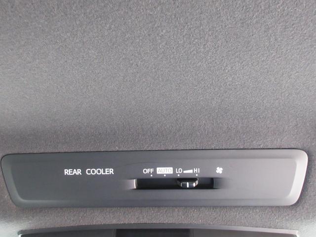 ヴォクシー ZS G’s 後席フリップダウンモニター バックカメラ アルパインSDナビ Bluetooth フルセグTV 両側パワースライドドア トヨタセーフティーセンス アイドリングストップ ハーフレザーシート 前後ドラレコ(21枚目)