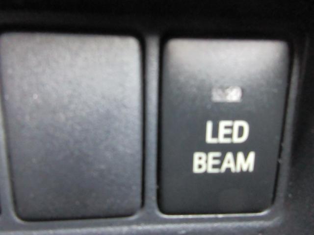 ヴォクシー ZS G’s 後席フリップダウンモニター バックカメラ アルパインSDナビ Bluetooth フルセグTV 両側パワースライドドア トヨタセーフティーセンス アイドリングストップ ハーフレザーシート 前後ドラレコ(22枚目)