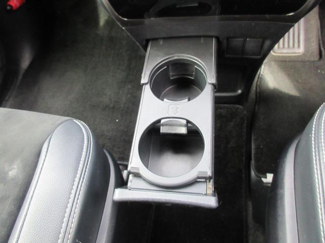 ヴォクシー ZS G’s 後席フリップダウンモニター バックカメラ アルパインSDナビ Bluetooth フルセグTV 両側パワースライドドア トヨタセーフティーセンス アイドリングストップ ハーフレザーシート 前後ドラレコ(34枚目)