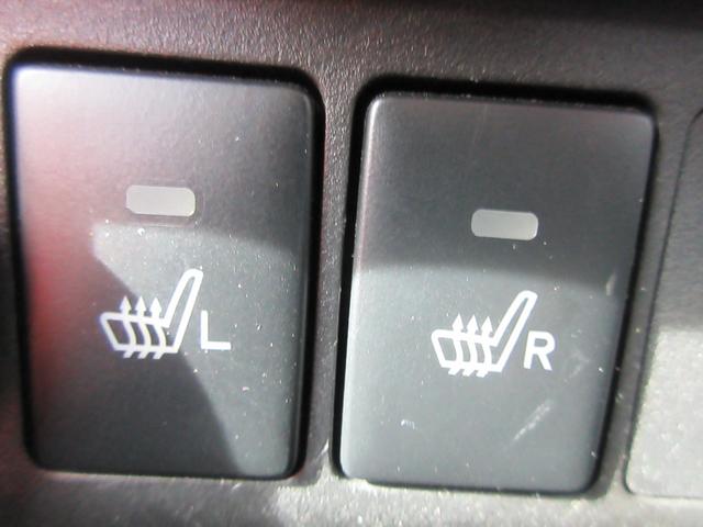 ルーミー G コージーエディション クリアランスソナー 両側パワースライドドア 純正ナビ Bluetooth フルセグTV アイドリングストップ 衝突軽減ブレーキ シートヒーター オートライト オートハイビーム クルーズコントロール(10枚目)