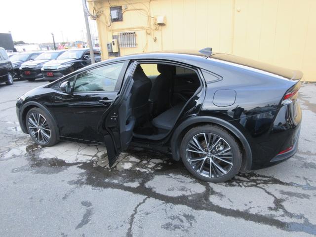 プリウス G クリアランスソナー バックカメラ 純正ナビ Bluetooth フルセグ レーダークルーズコントロール ブラインドスポットモニター LEDヘッドライト オートライト オートハイビーム シートヒーター(70枚目)