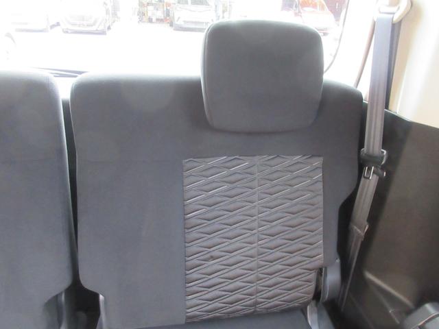 デリカＤ：５ Ｇ　パワーパッケージ　４ＷＤ　両側パワースライドドア　レーダークルーズコントロール　アラウンドビューモニター　純正ナビ　Ｂｌｕｅｔｏｏｔｈ　フルセグＴＶ　アイドリングストップ　衝突軽減ブレーキ　パワーバックドア　ＥＴＣ（56枚目）