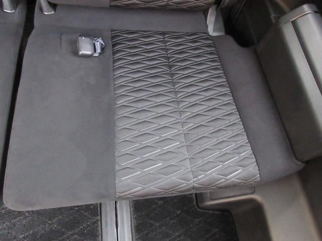 デリカＤ：５ Ｇ　パワーパッケージ　４ＷＤ　両側パワースライドドア　レーダークルーズコントロール　アラウンドビューモニター　純正ナビ　Ｂｌｕｅｔｏｏｔｈ　フルセグＴＶ　アイドリングストップ　衝突軽減ブレーキ　パワーバックドア　ＥＴＣ（57枚目）