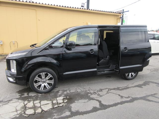 デリカＤ：５ Ｇ　パワーパッケージ　４ＷＤ　両側パワースライドドア　レーダークルーズコントロール　アラウンドビューモニター　純正ナビ　Ｂｌｕｅｔｏｏｔｈ　フルセグＴＶ　アイドリングストップ　衝突軽減ブレーキ　パワーバックドア　ＥＴＣ（73枚目）