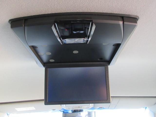 ステップワゴンスパーダ スパーダハイブリッド　Ｇ　ホンダセンシング　後席フリップダウンモニター　両側パワースライドドア　レーダークルーズコントロール　ホンダセンシング　純正ナビ　Ｂｌｕｅｔｏｏｔｈ　フルセグＴＶ　オートライト　ＬＥＤヘッドライト　ビルトインＥＴＣ（8枚目）