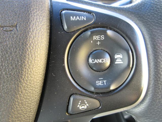 ステップワゴンスパーダ スパーダハイブリッド　Ｇ　ホンダセンシング　後席フリップダウンモニター　両側パワースライドドア　レーダークルーズコントロール　ホンダセンシング　純正ナビ　Ｂｌｕｅｔｏｏｔｈ　フルセグＴＶ　オートライト　ＬＥＤヘッドライト　ビルトインＥＴＣ（10枚目）