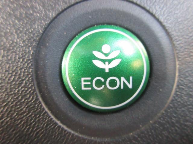 ステップワゴンスパーダ スパーダハイブリッド　Ｇ　ホンダセンシング　後席フリップダウンモニター　両側パワースライドドア　レーダークルーズコントロール　ホンダセンシング　純正ナビ　Ｂｌｕｅｔｏｏｔｈ　フルセグＴＶ　オートライト　ＬＥＤヘッドライト　ビルトインＥＴＣ（24枚目）