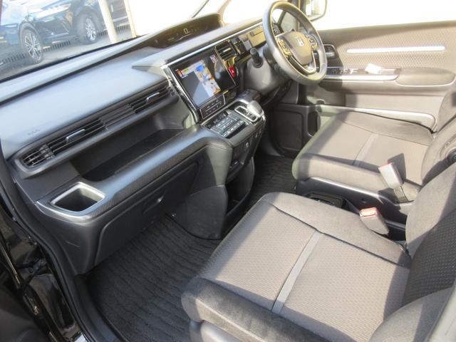 ステップワゴンスパーダ スパーダハイブリッド　Ｇ　ホンダセンシング　後席フリップダウンモニター　両側パワースライドドア　レーダークルーズコントロール　ホンダセンシング　純正ナビ　Ｂｌｕｅｔｏｏｔｈ　フルセグＴＶ　オートライト　ＬＥＤヘッドライト　ビルトインＥＴＣ（46枚目）