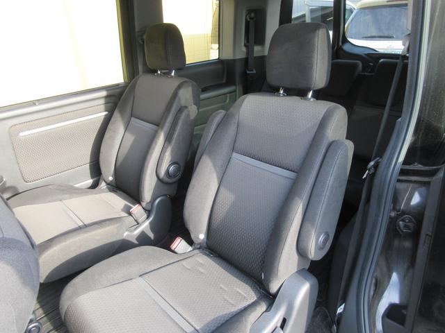 ステップワゴンスパーダ スパーダハイブリッド　Ｇ　ホンダセンシング　後席フリップダウンモニター　両側パワースライドドア　レーダークルーズコントロール　ホンダセンシング　純正ナビ　Ｂｌｕｅｔｏｏｔｈ　フルセグＴＶ　オートライト　ＬＥＤヘッドライト　ビルトインＥＴＣ（54枚目）