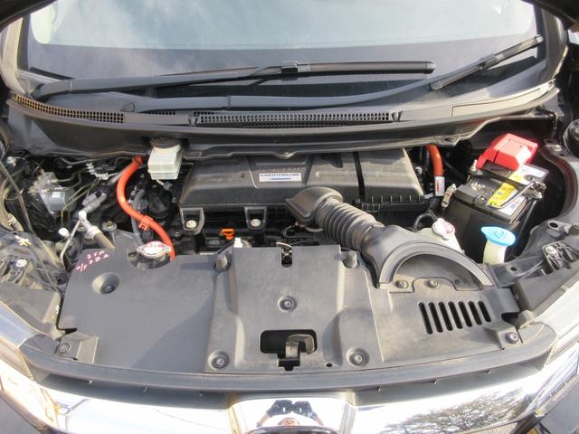 ステップワゴンスパーダ スパーダハイブリッド　Ｇ　ホンダセンシング　後席フリップダウンモニター　両側パワースライドドア　レーダークルーズコントロール　ホンダセンシング　純正ナビ　Ｂｌｕｅｔｏｏｔｈ　フルセグＴＶ　オートライト　ＬＥＤヘッドライト　ビルトインＥＴＣ（80枚目）