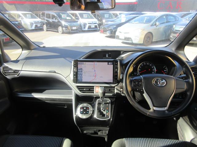 ヴォクシー ＺＳ　煌ＩＩ　両側パワースライドドア　バックカメラ　アルパインＳＤナビ　Ｂｌｕｅｔｏｏｔｈ　フルセグＴＶ　トヨタセーフティーセンス　アイドリングストップ　ドライブレコーダー　ＬＥＤヘッドライト　オートライト　ＥＴＣ（3枚目）