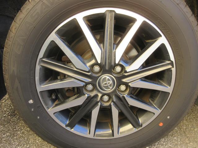 ヴォクシー ＺＳ　煌ＩＩ　両側パワースライドドア　バックカメラ　アルパインＳＤナビ　Ｂｌｕｅｔｏｏｔｈ　フルセグＴＶ　トヨタセーフティーセンス　アイドリングストップ　ドライブレコーダー　ＬＥＤヘッドライト　オートライト　ＥＴＣ（17枚目）