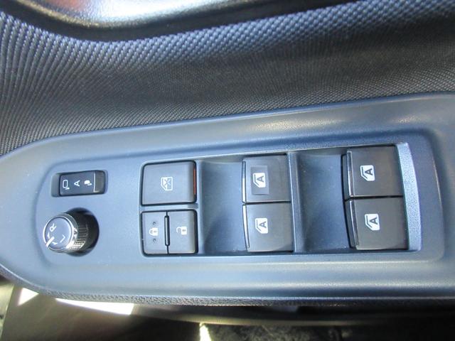 ヴォクシー ＺＳ　煌ＩＩ　両側パワースライドドア　バックカメラ　アルパインＳＤナビ　Ｂｌｕｅｔｏｏｔｈ　フルセグＴＶ　トヨタセーフティーセンス　アイドリングストップ　ドライブレコーダー　ＬＥＤヘッドライト　オートライト　ＥＴＣ（23枚目）